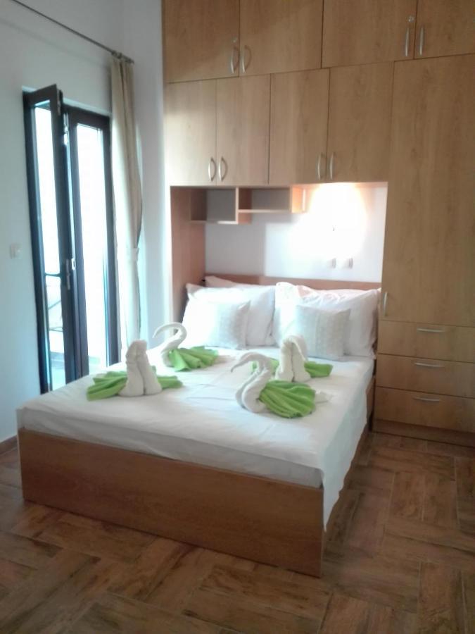 Apartman Bojana Appartement Starigrad Paklenica Buitenkant foto