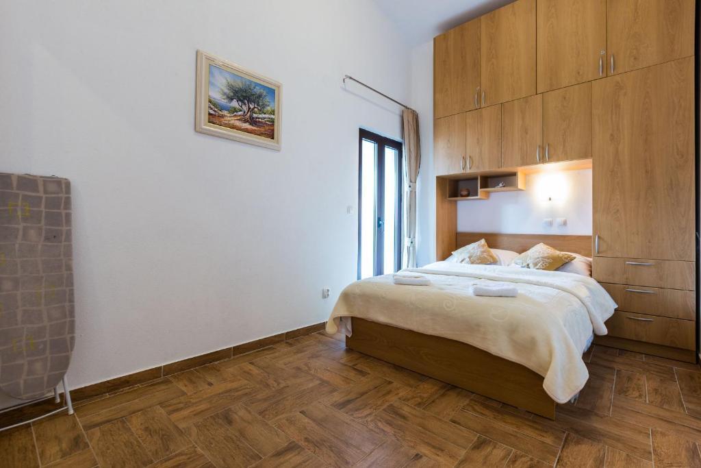Apartman Bojana Appartement Starigrad Paklenica Buitenkant foto