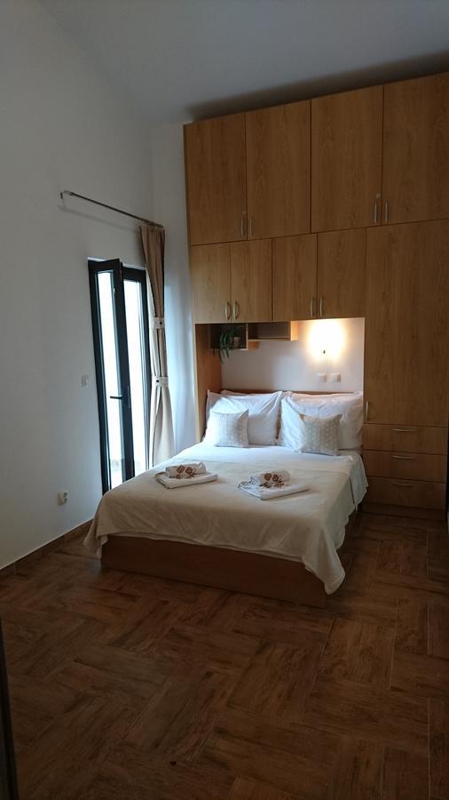 Apartman Bojana Appartement Starigrad Paklenica Buitenkant foto